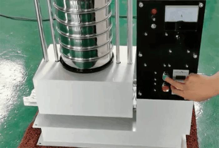 磁懸浮試驗篩懸浮振動不易損壞軸承，數(shù)字化控制篩分更精確。